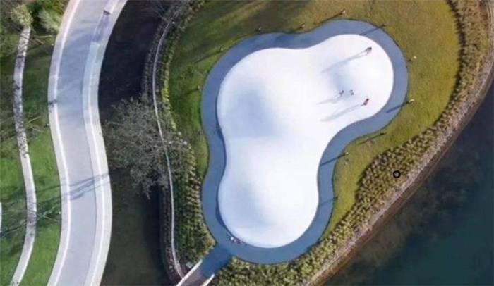洛阳蹦蹦云公园