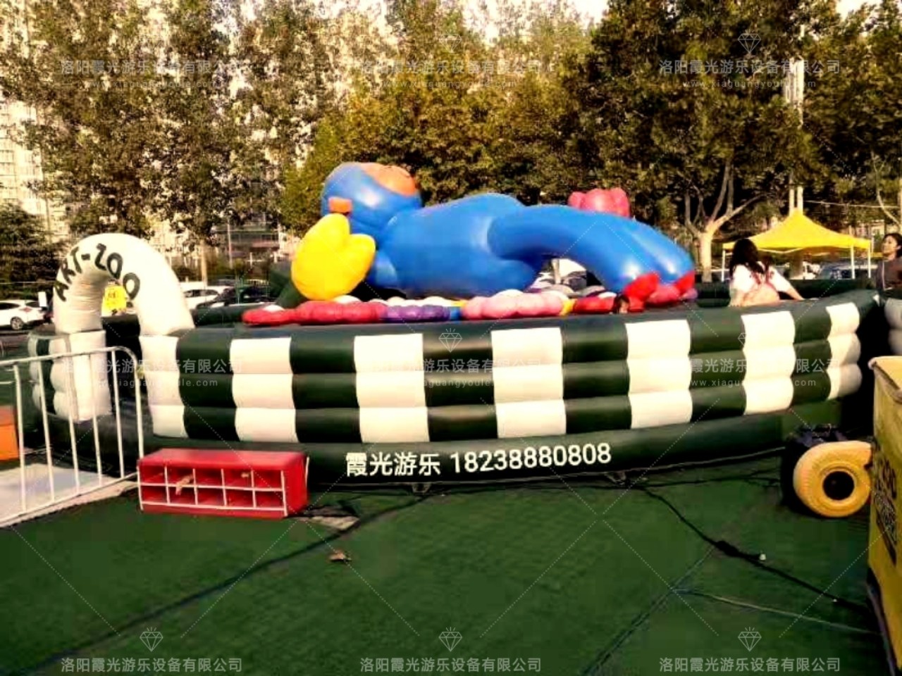 蹦床乐园